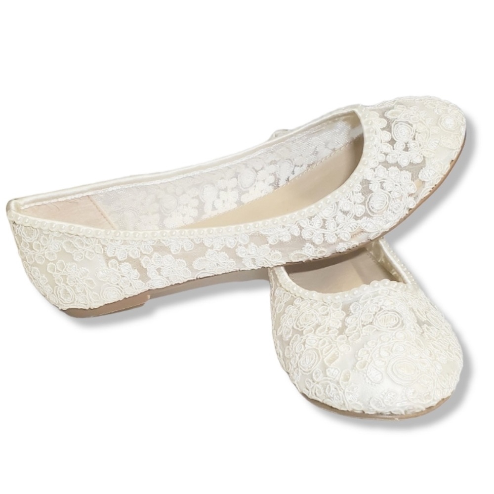 White Lacey Flat Dress Shoes